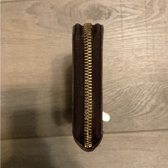 LV zippy wallet - Picture 4 of 14